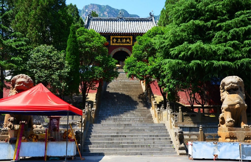 郑州登封嵩山少林寺,郑州离嵩山少林寺有多远