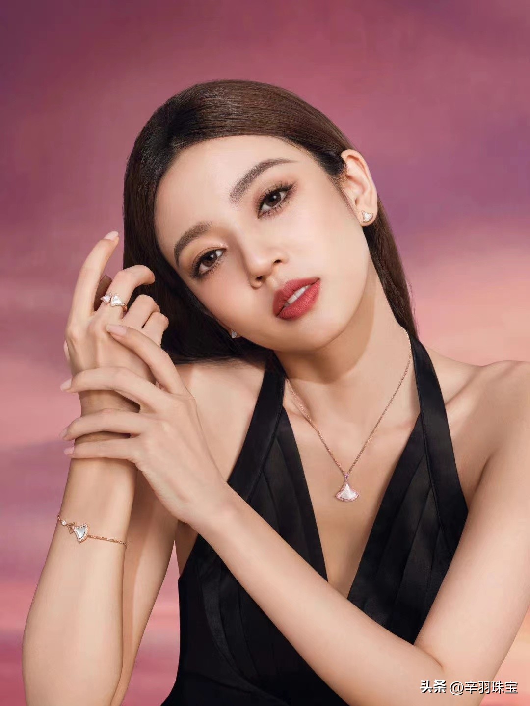 2021年七夕情人节黄金首饰金价,金价涨了100首饰要不要卖掉