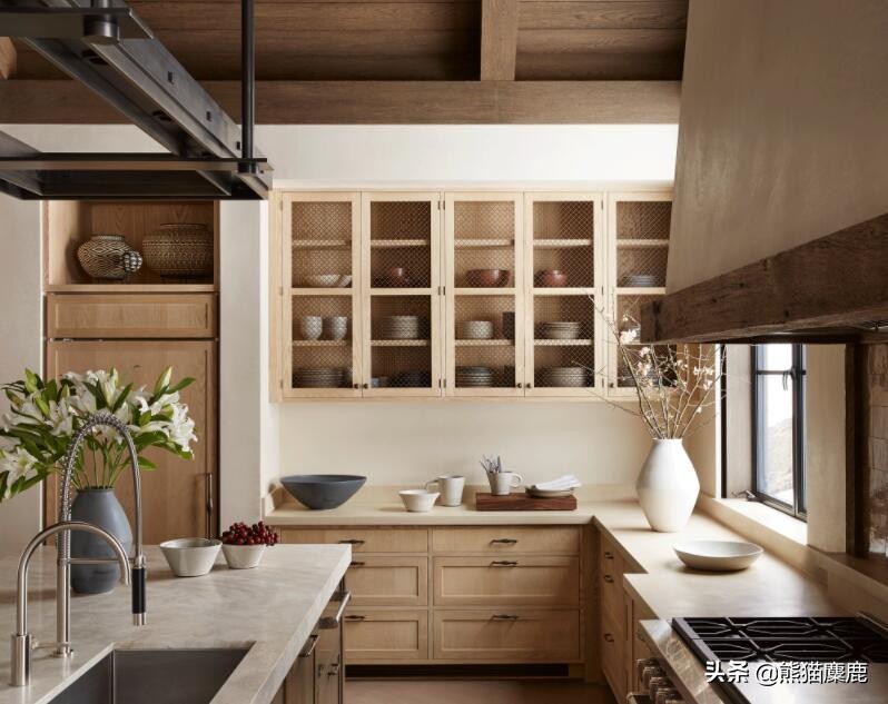 橡木做厨房橱柜好吗,现代风格橱柜怎么做好看又简单的