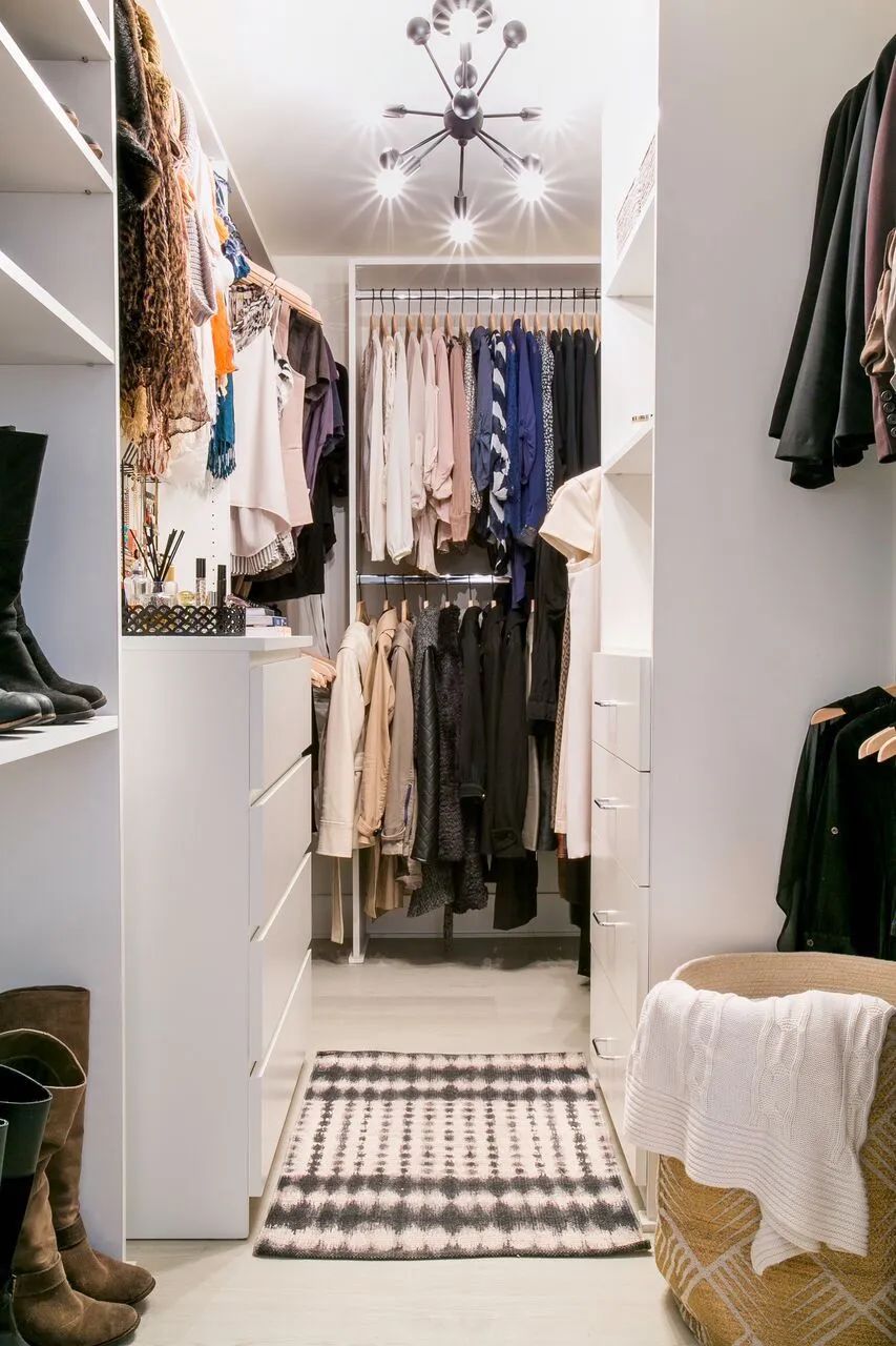 最实用的衣橱设计图,小空间如何做步入式衣橱