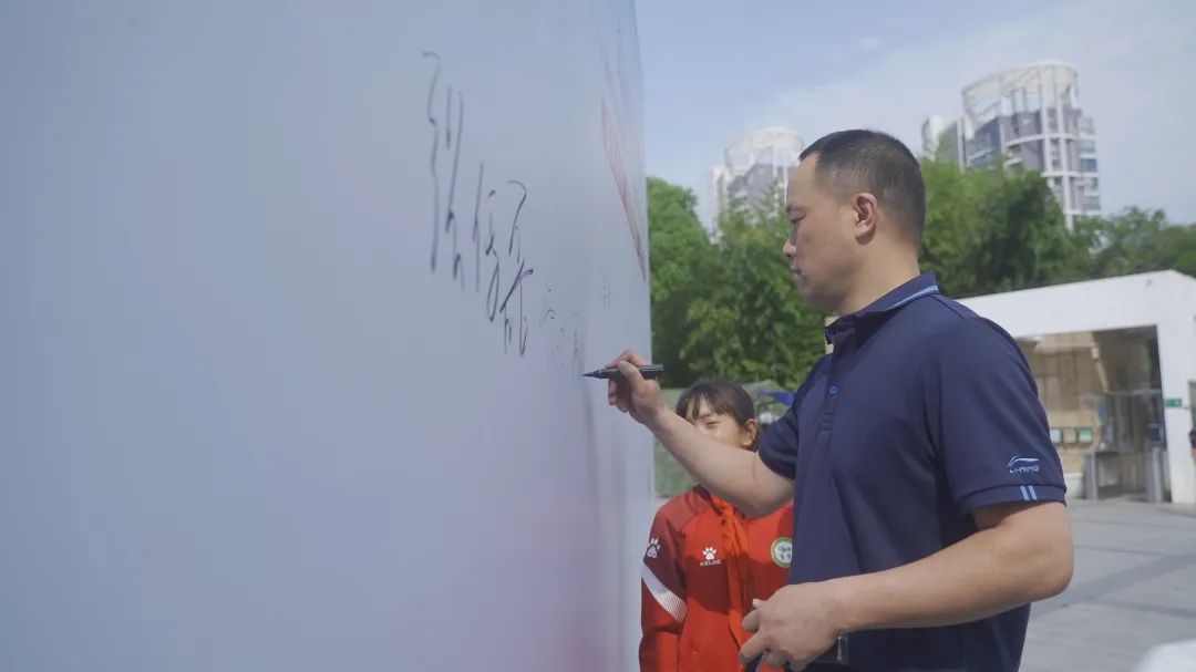 仙林南师附中闪光之处,南师附中仙林小学小学部成长礼