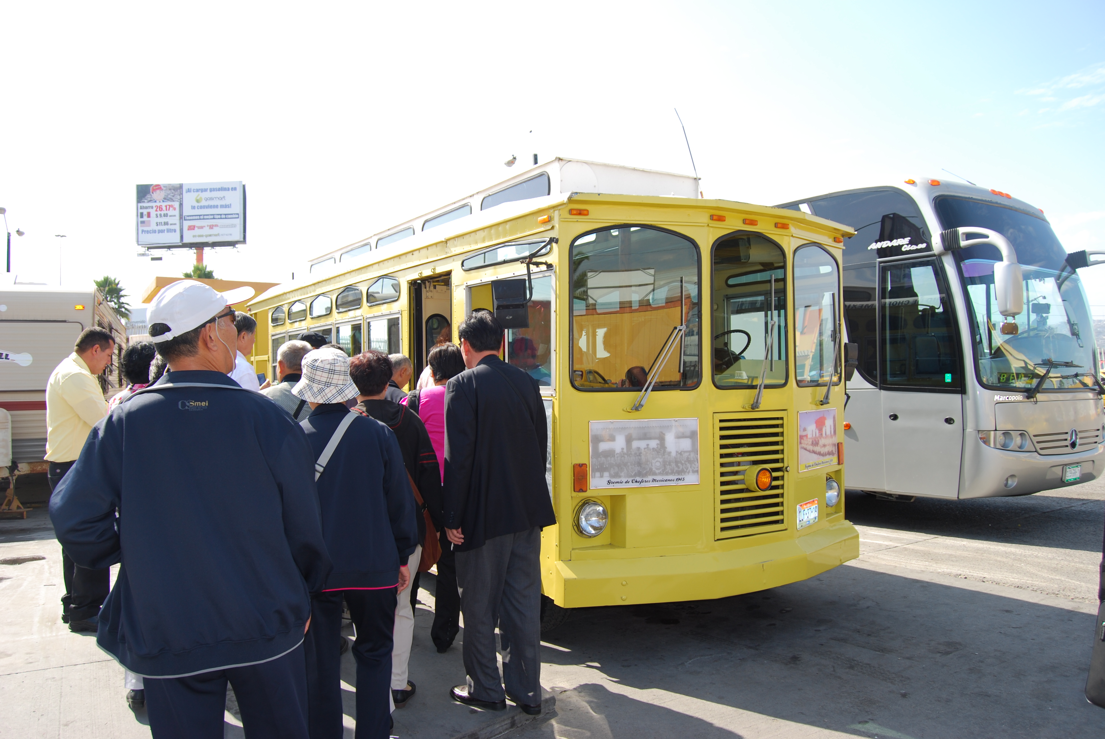 墨西哥蒂华纳美墨边境墙 (美国与墨西哥边境地区旅游)