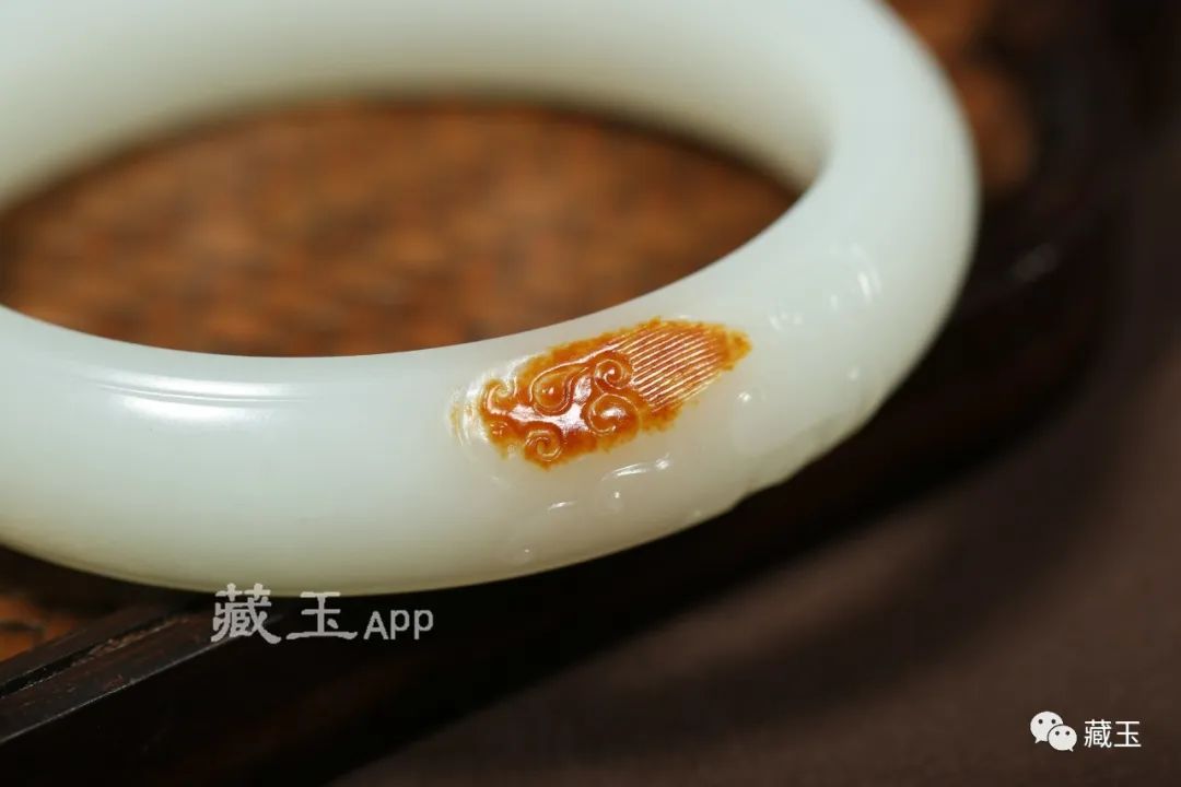 1100元以上的和田玉籽料值得买吗,100万以上和田玉籽料