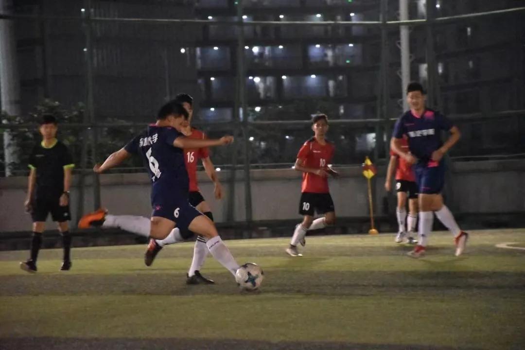 李景足球,足球少年深圳