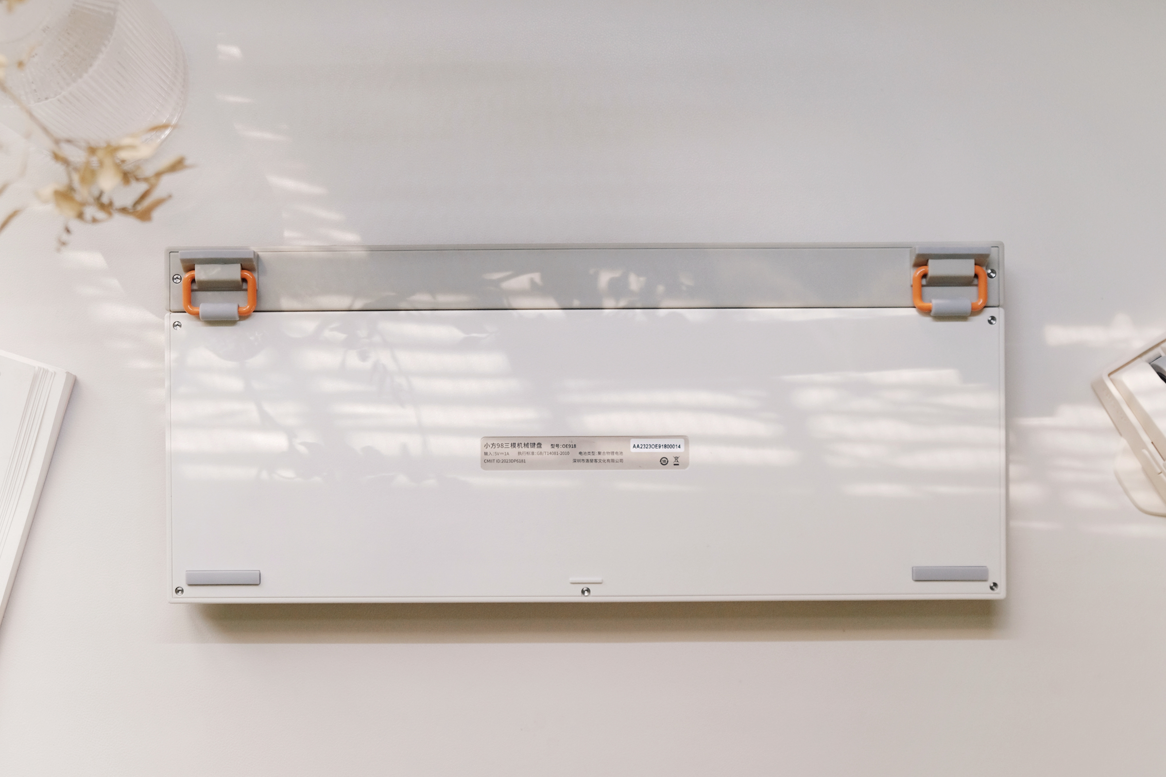 洛斐机械键盘开箱视频,洛斐键盘小方轴