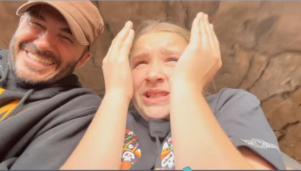 贝克汉姆二公子小七,贝克汉姆夫妇带孩子们畅游迪士尼