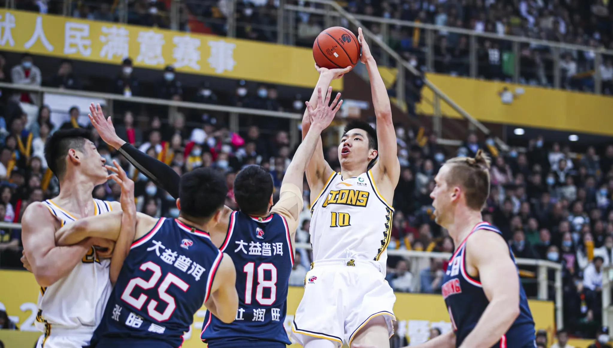 赵睿马尚广东客场,广东宏远vs浙江广厦赵睿赛后采访