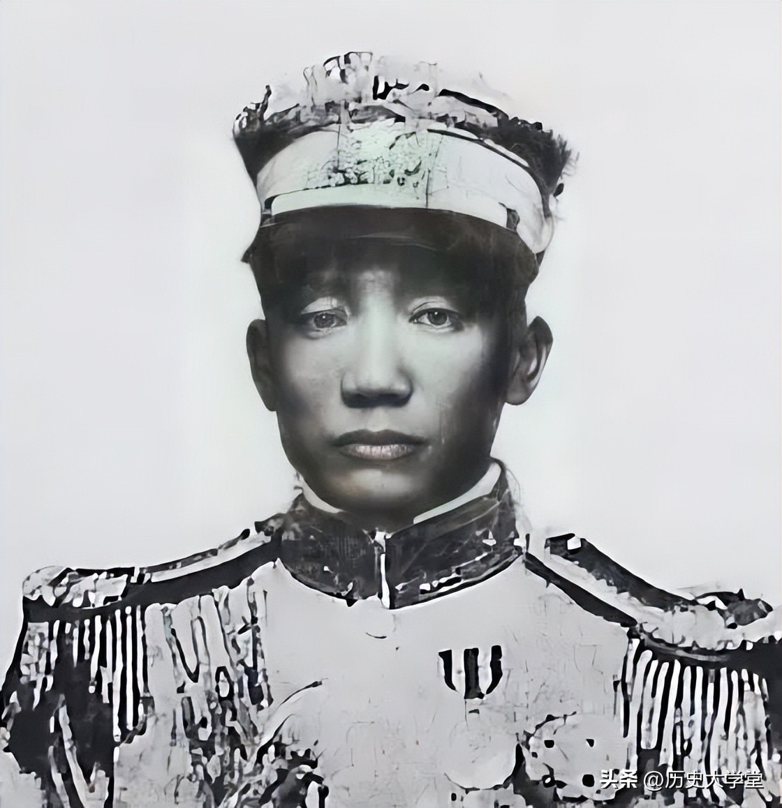 民国时期四川军阀混战死了多少人,近代四川为什么会出现军阀混战