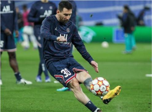 欧冠皇马5-2逆转利物浦本泽马双响,皇马淘汰巴黎本泽马犯规了么