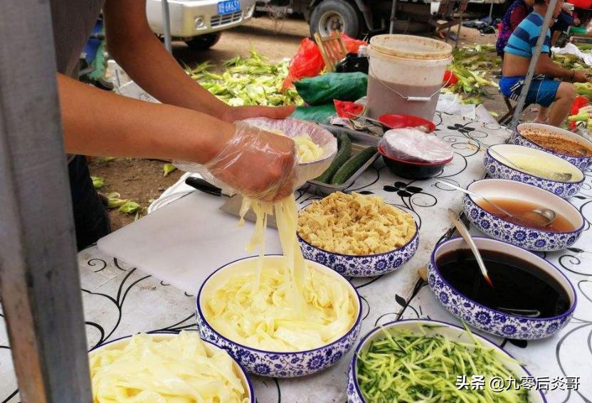 陕西卖凉皮一年赚百万,宝鸡老汉卖凉皮一年挣七八十万