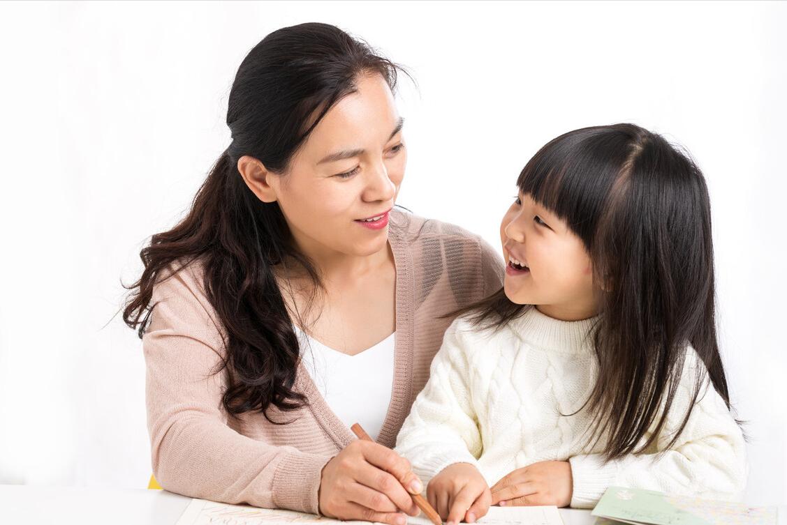 亲子沟通黄金法则：第一是态度，第二是语气，最后才是内容