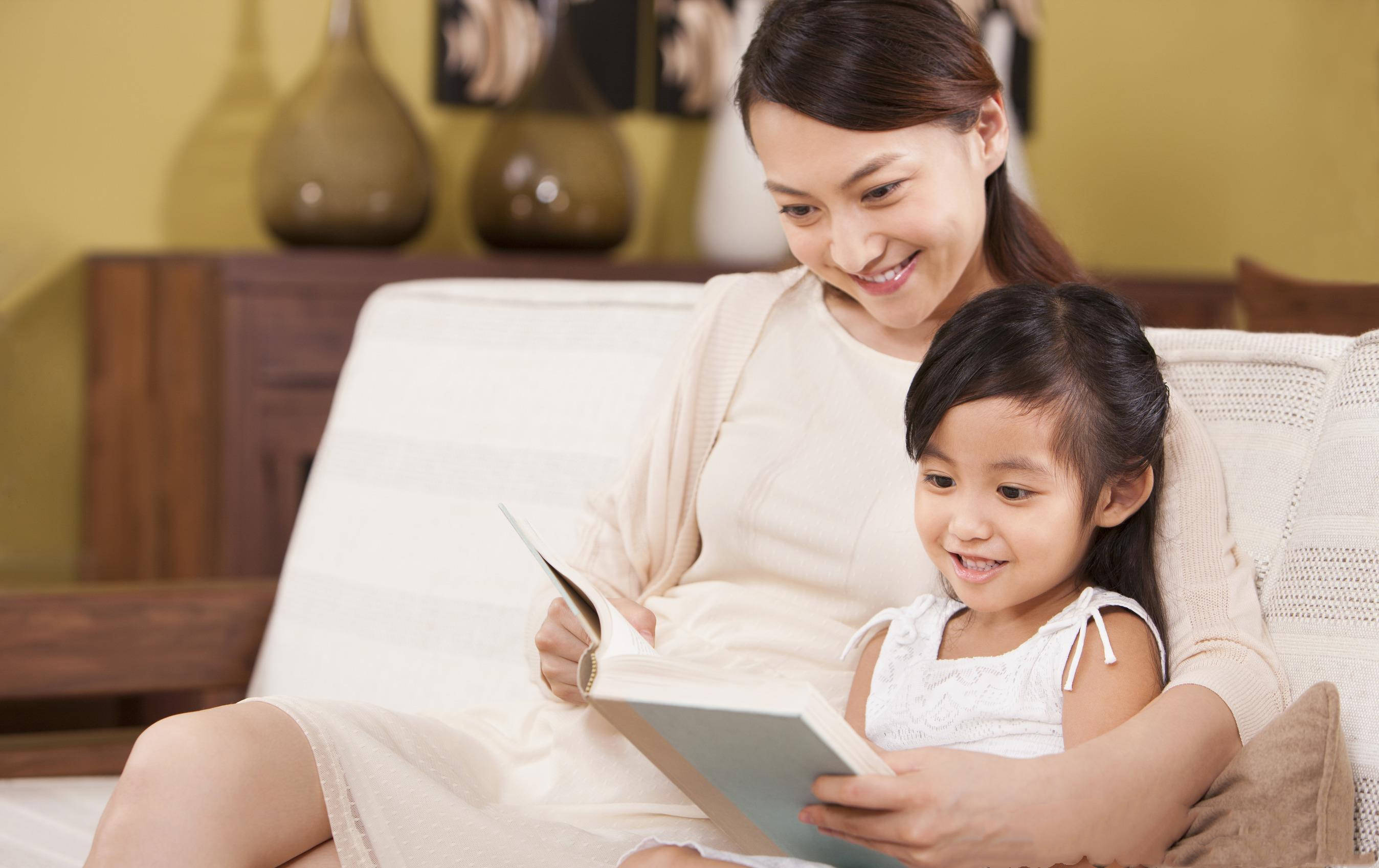 人民日报点评6岁男童上女厕,家长带着五岁男童上女厕所后续