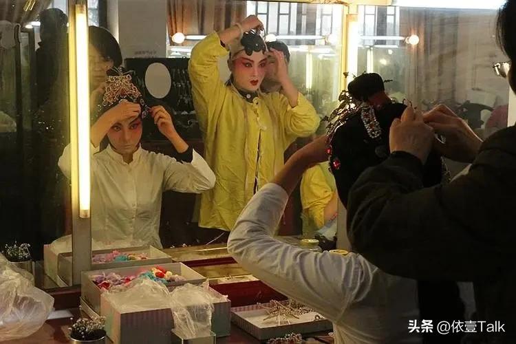 秦始皇的戏曲脸谱,浅析京剧秦始皇脸谱