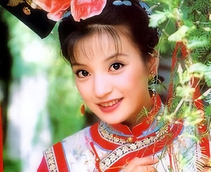 赵薇:顶风作案野心炸裂,罪行不仅仅亲日辱华,如今下场大快人心