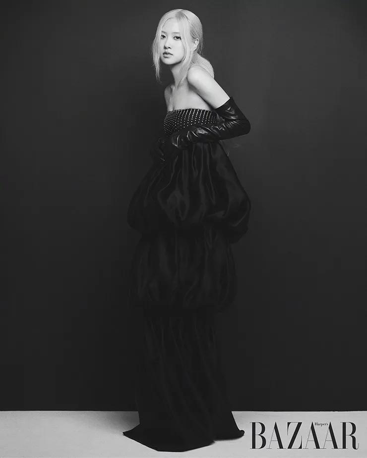 rose朴彩英澳洲野玫瑰solo,朴彩英rose最新杂志