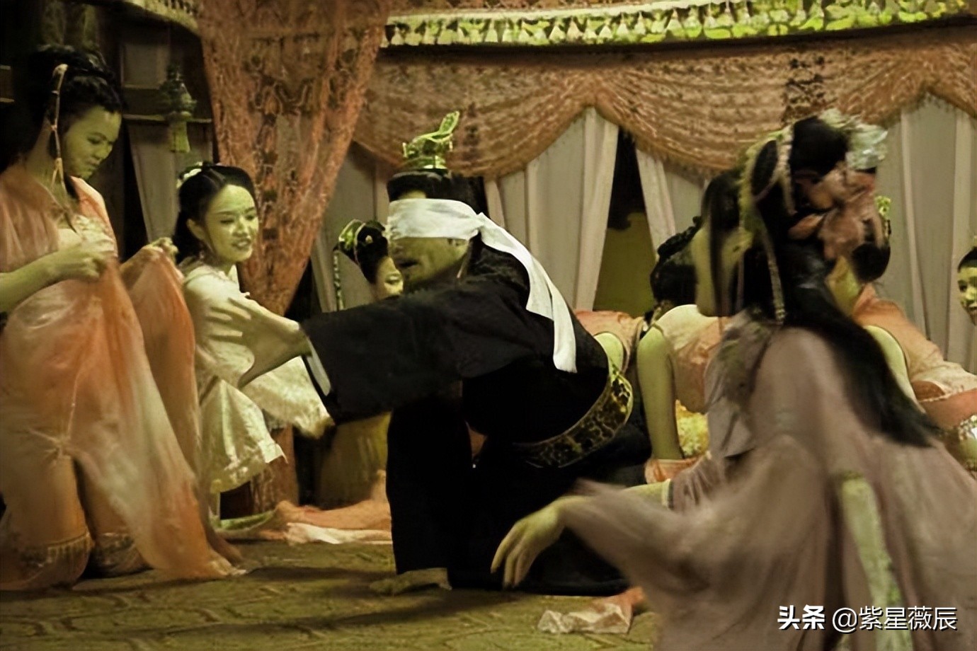 只当8个月皇帝的朱由崧，强抢民女坏事做尽，被称为“蛤蟆天子”