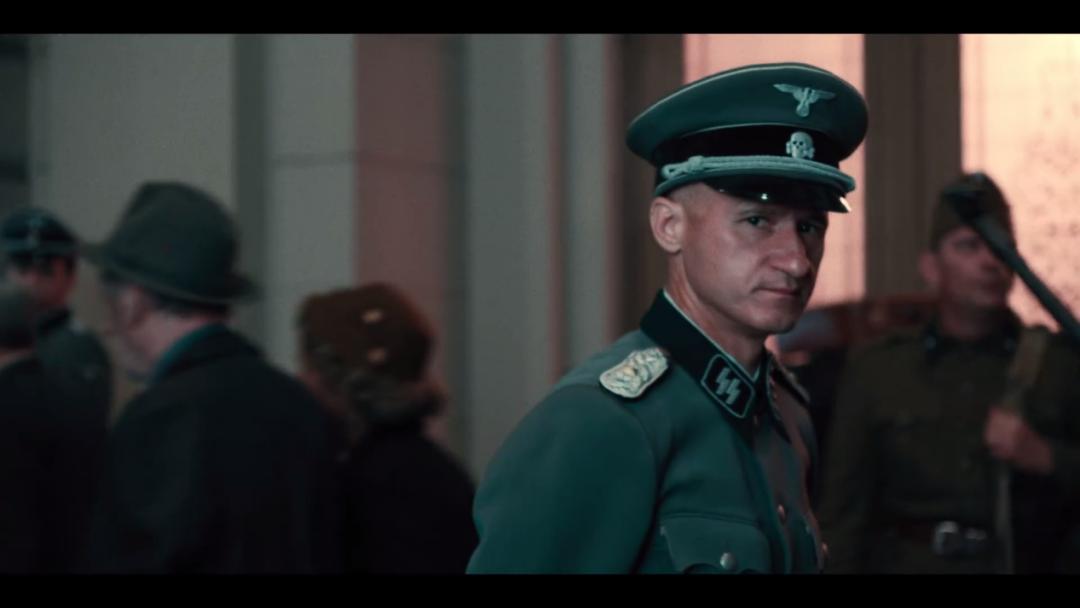 穿越成亲妈，我生我自己！这轮回丧片又来了