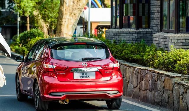 日产骐达智行版试驾视频,全新日产骐达试驾视频