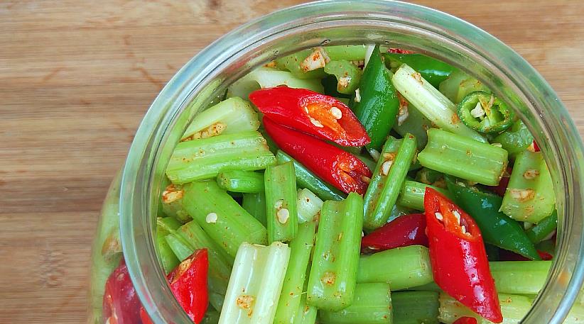 婆婆做的炝拌芹菜,婆婆菜的腌制方法