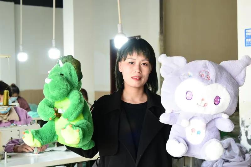 河北广平:微工厂助力村民致富增收