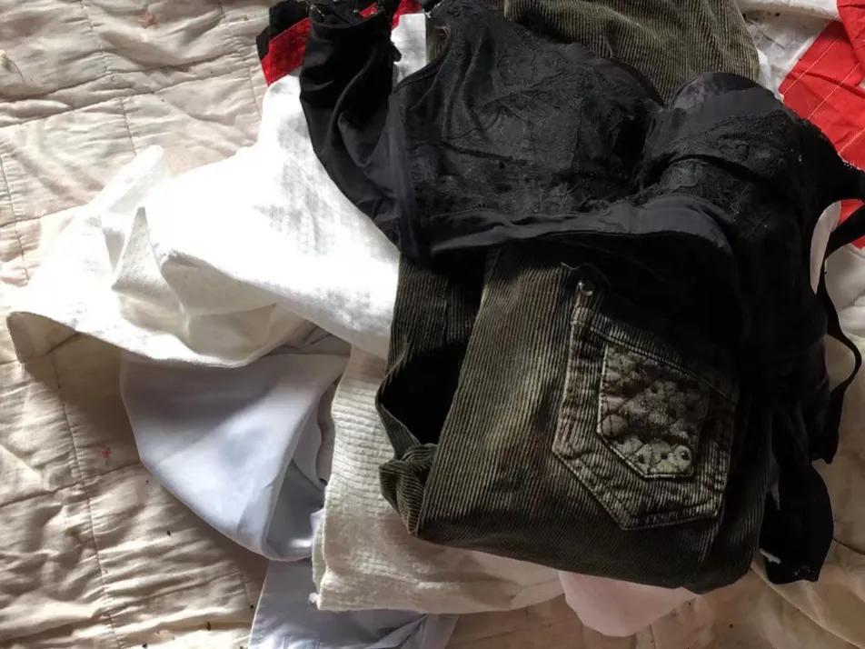 想做旧衣服回收怎么找销路,想做旧衣服回收方面的项目