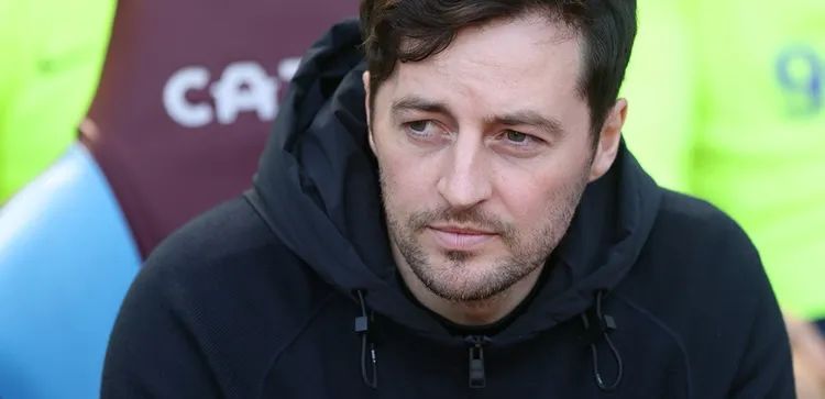 如何改变眼皮下垂的情况,什么情况能改变月经周期