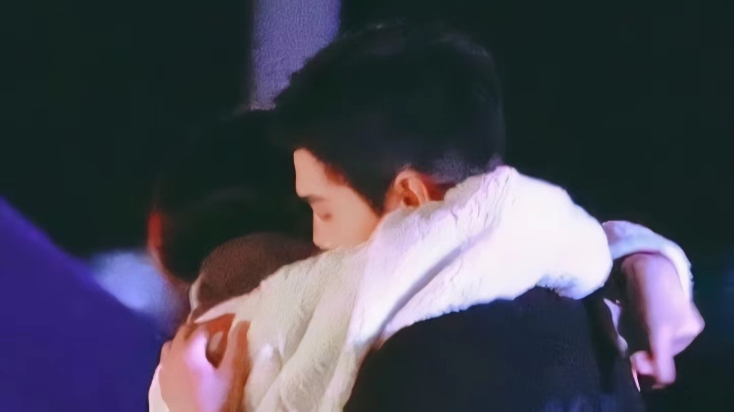 杨洋王楚然深情对视,杨洋王楚然我的人间烟火虐心瞬间