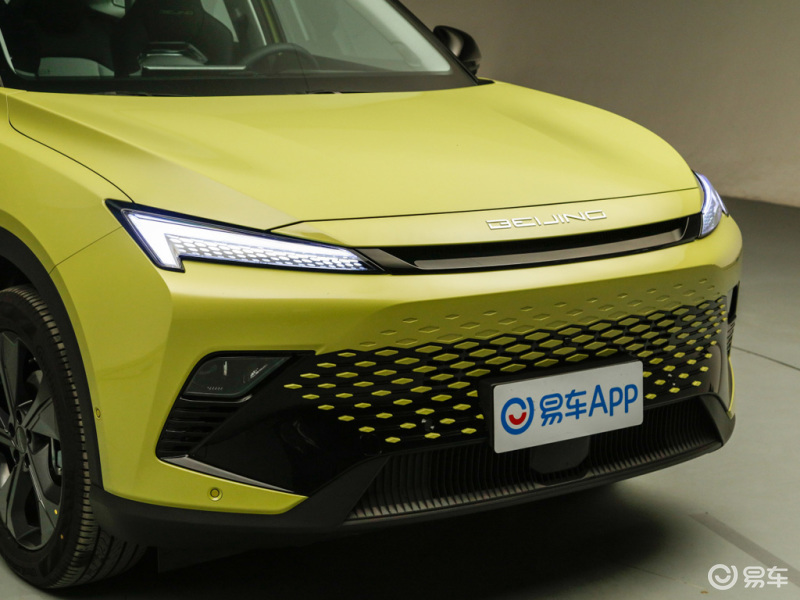 北汽魔方是小型还是大型suv,谁是紧凑型suv的王者