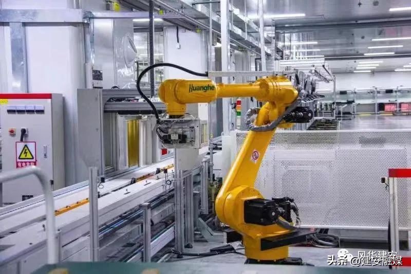 非凡十年出彩中原驻马店篇,非凡十年出彩西工