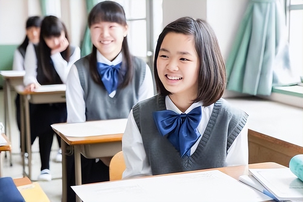 三年制大专和五年制大专学历区别,五年制大专和三年大专学历一样吗