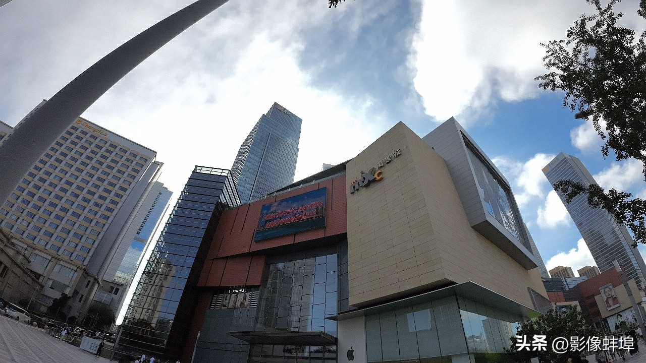 青岛万象城玻璃,逛逛青岛户外家居体验店