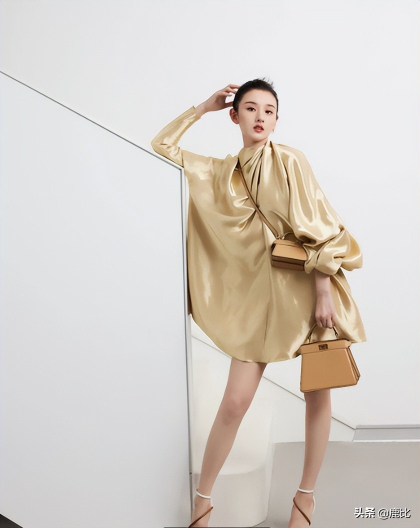 已经出道13年，为什么大家还是很爱FENDI这款包？