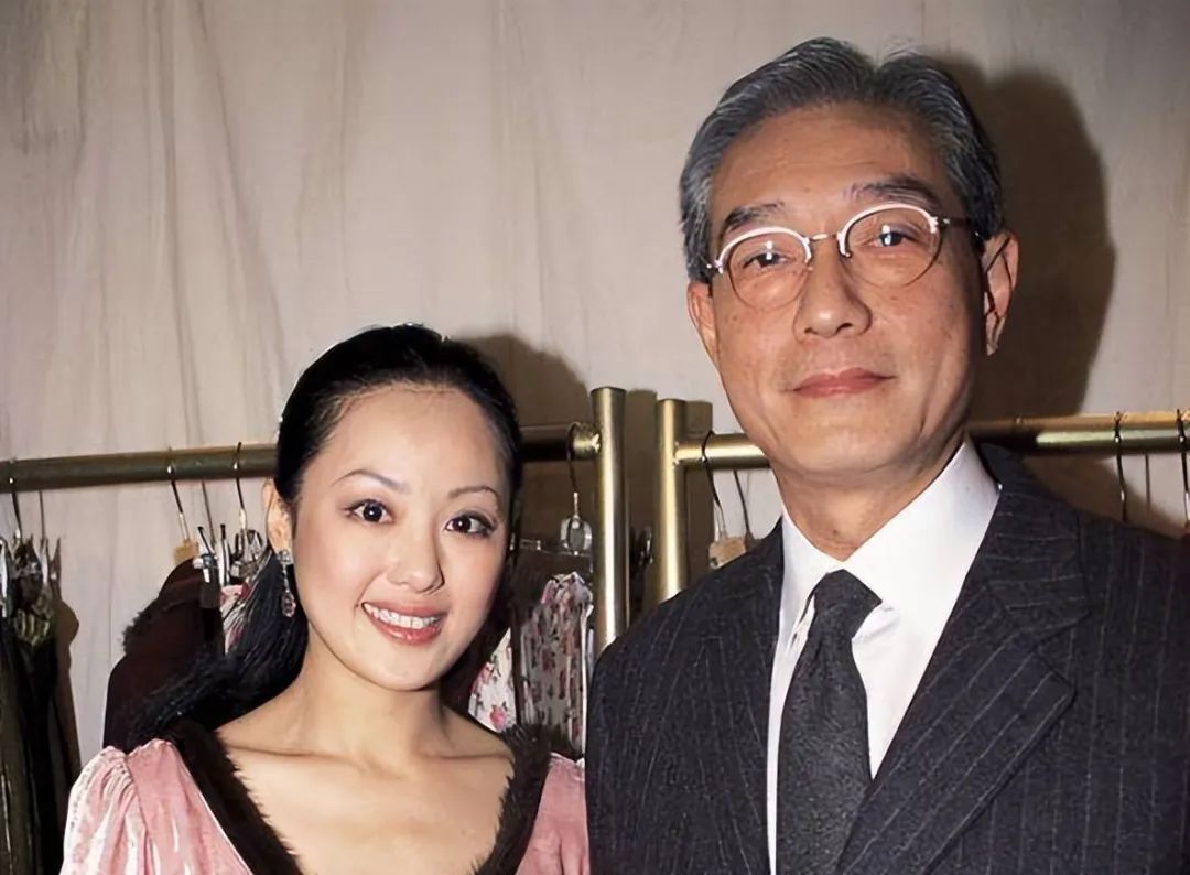 60岁的章小蕙为何突然火了,章小蕙56岁华丽翻盘