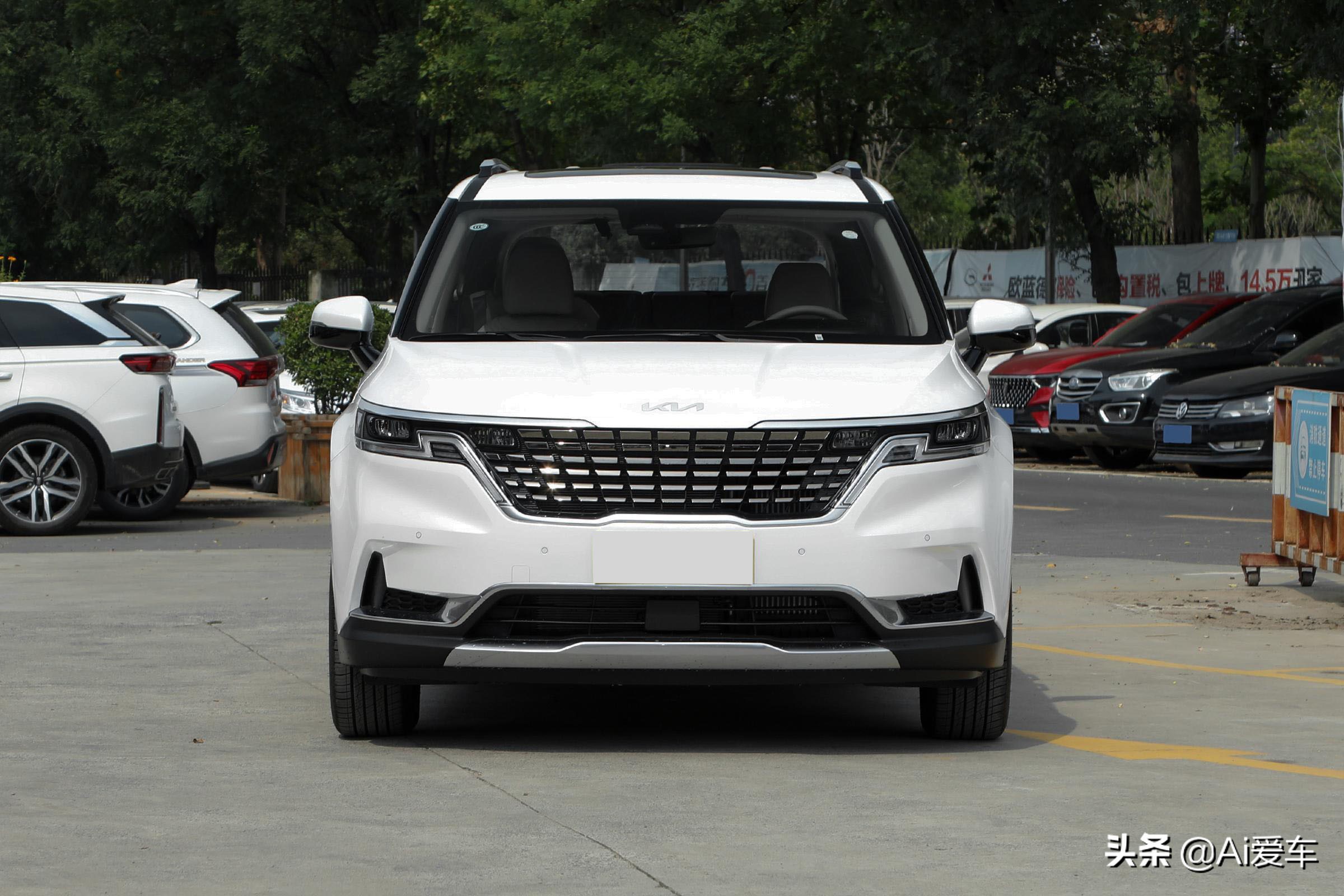 起亚嘉华国产mpv2020款高顶,最新款顶配起亚嘉华mpv