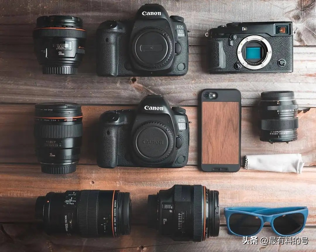 入门级微单和高端单反选哪个,微单和单反的区别哪个更值得购买