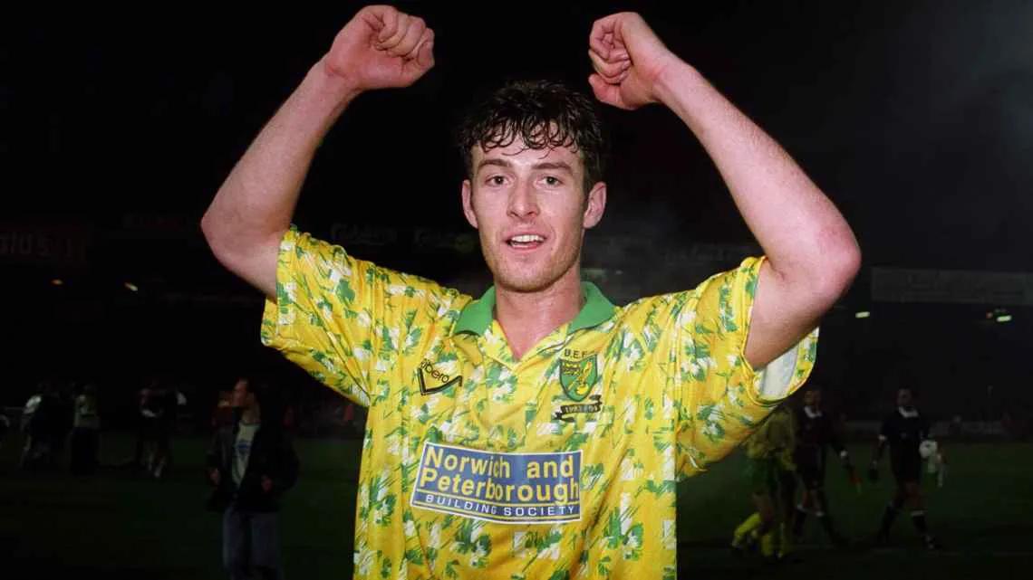 英超球队最惨的纪录,英超30年十佳球