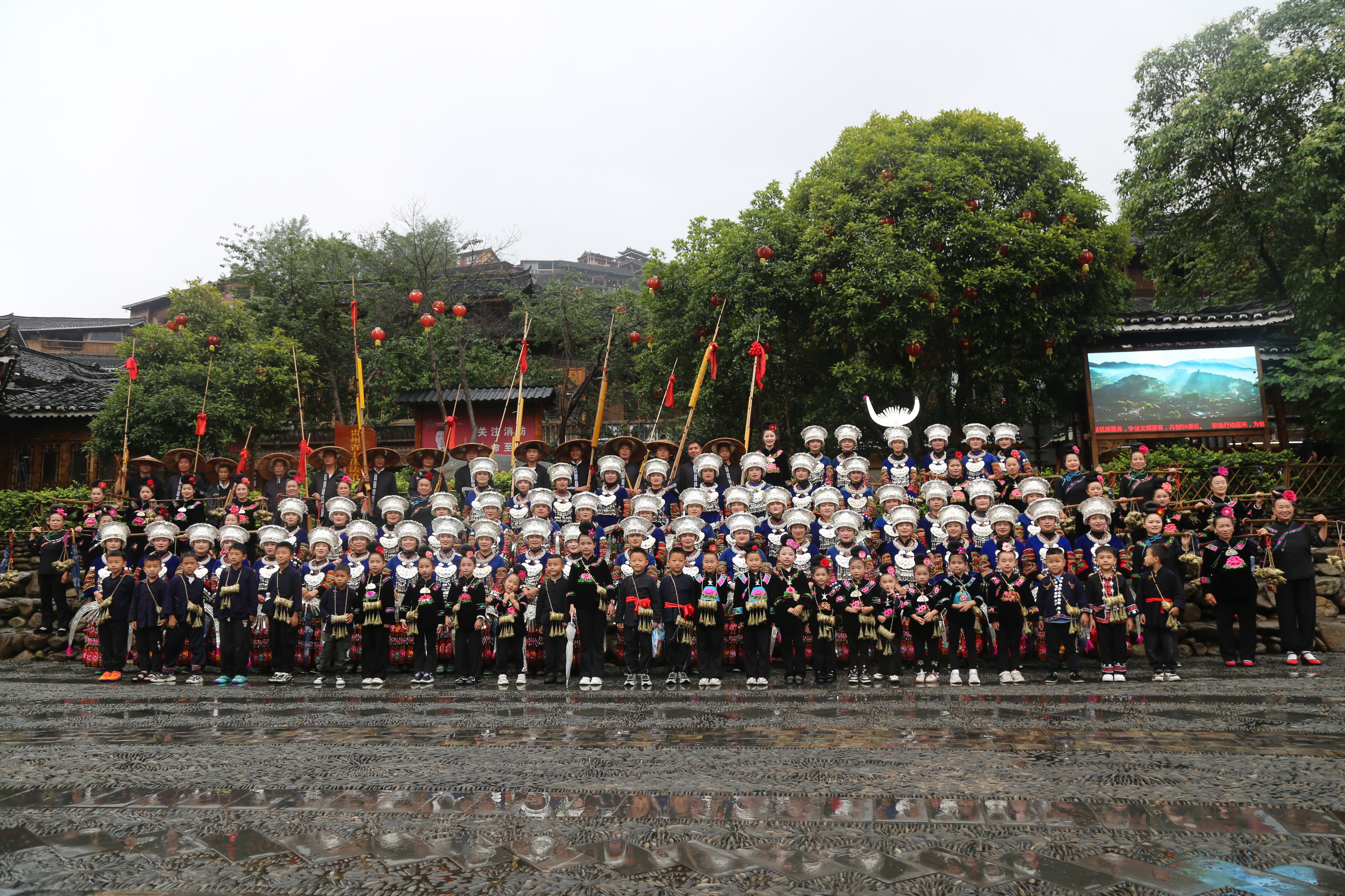 江口端午节包粽子比赛,端午节这场包粽子比赛热闹又温馨