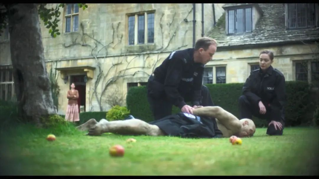 尺度爆表，这神片震碎我的三观