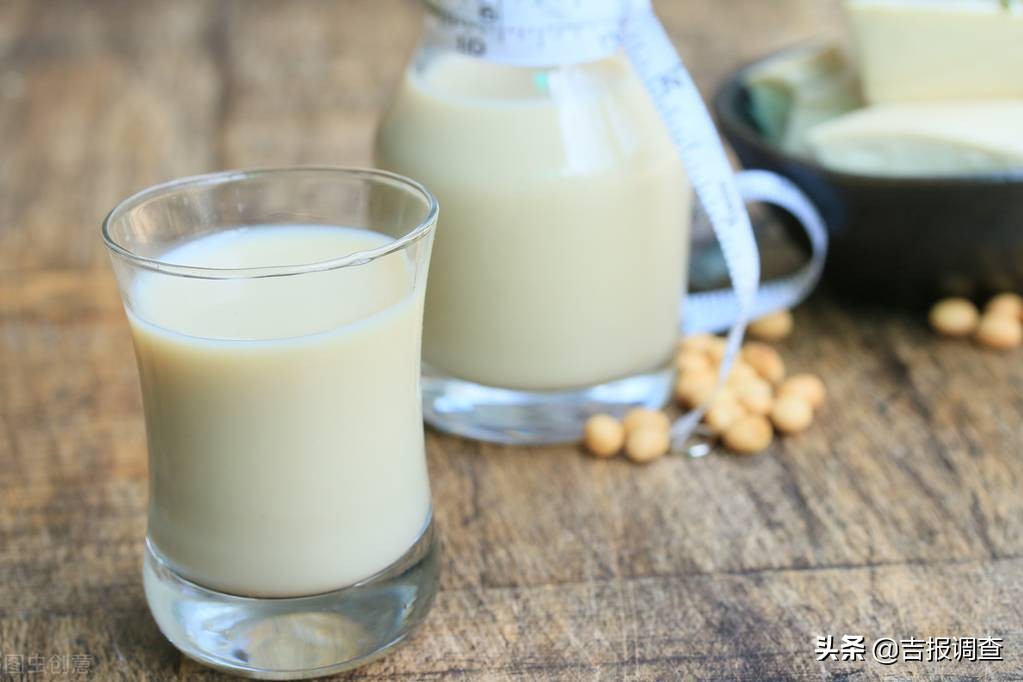 经常喝豆浆能促使乳房发育么,喝豆浆会导致乳腺发育嘛