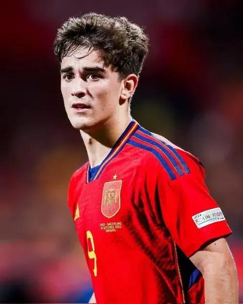 世界杯开幕式上的神颜,日本神颜少年