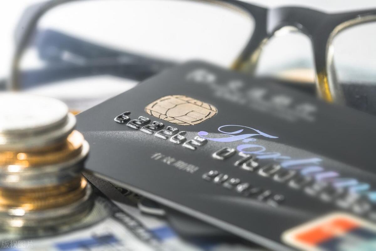 银行卡销户里的钱能全部取吗,银行卡销户可以把钱取出吗