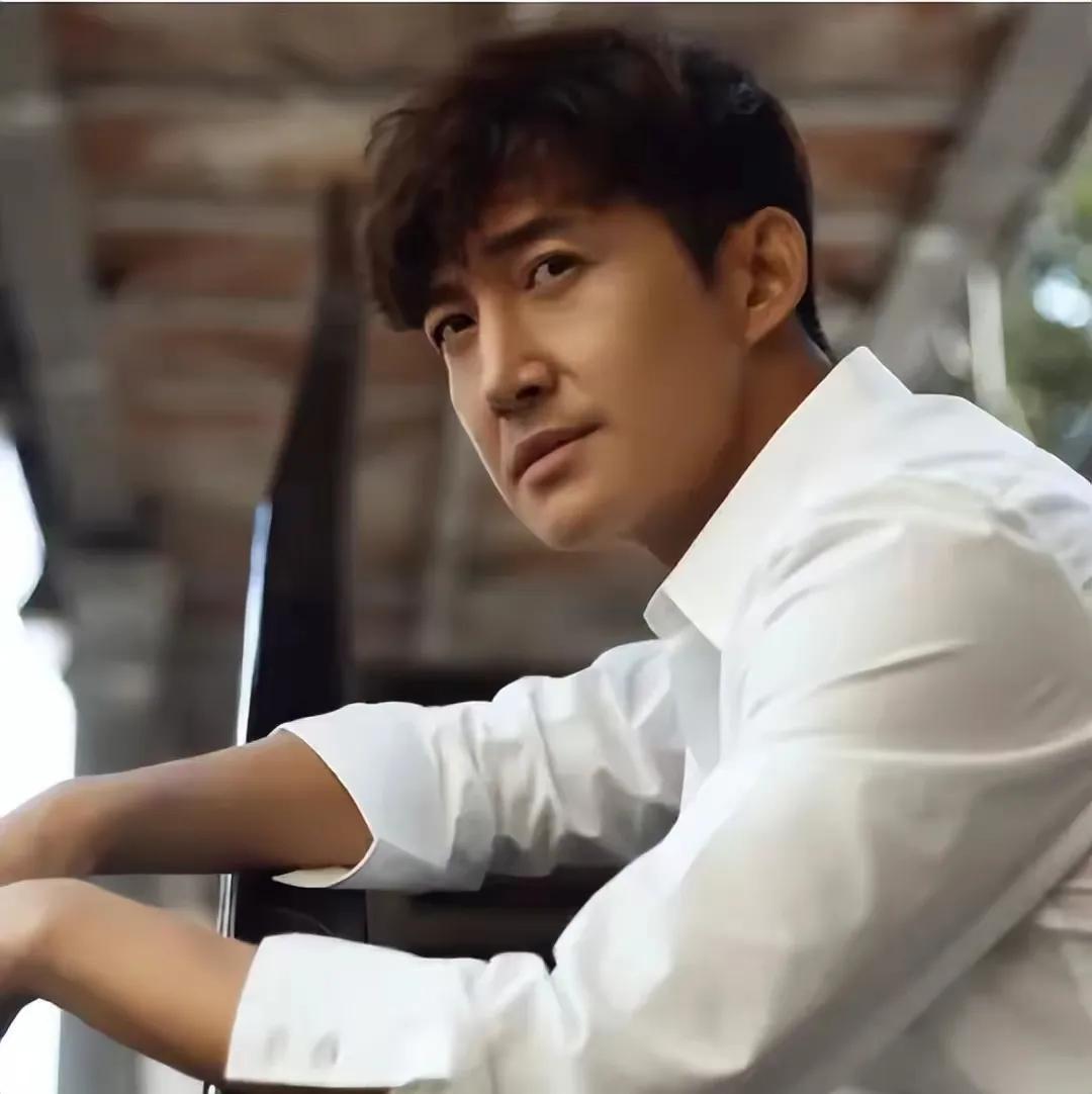 长得帅却总演反派的4位男星,演技被高估的四大男演员