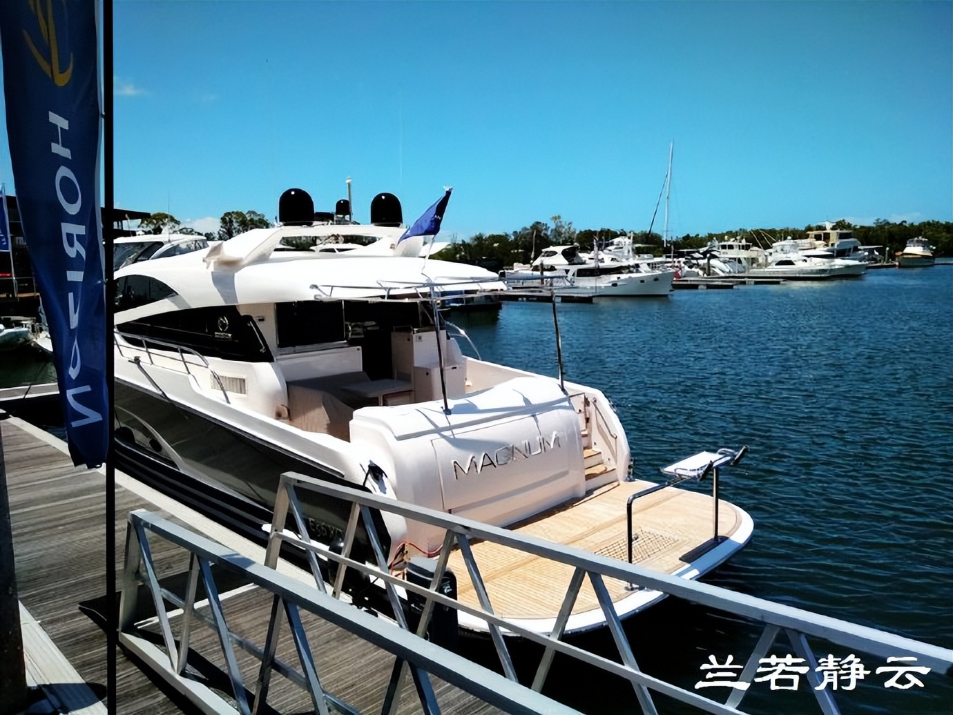 在“神仙湾”看澳洲人炫豪车，简直像车展