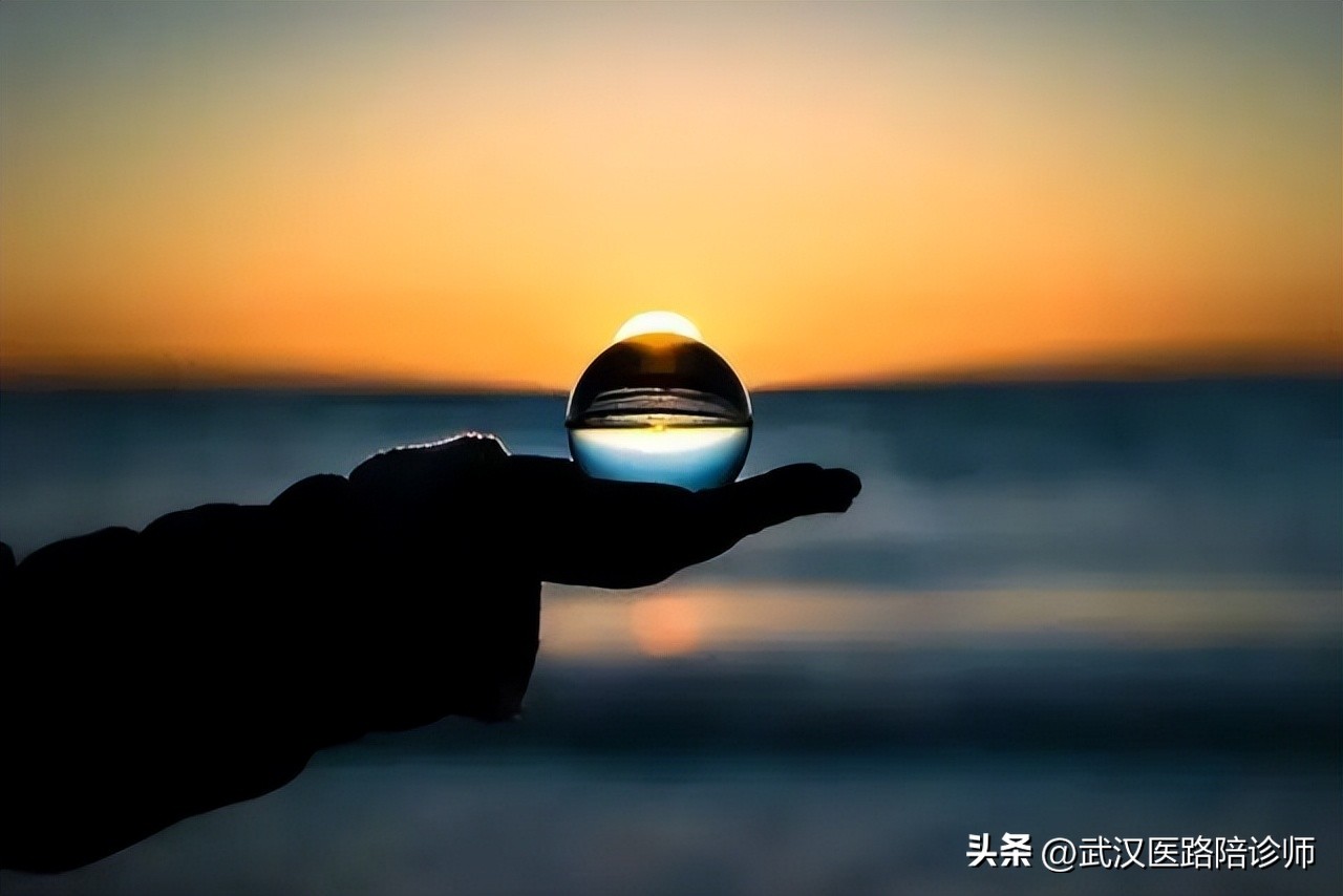 武汉同济这对母子情深故事，感动网友！