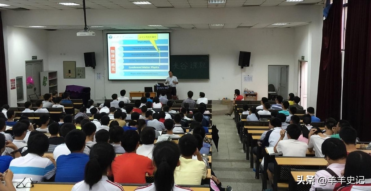 读完武汉大学4年发现没有被录取,小伙武大读四年后武大没录取