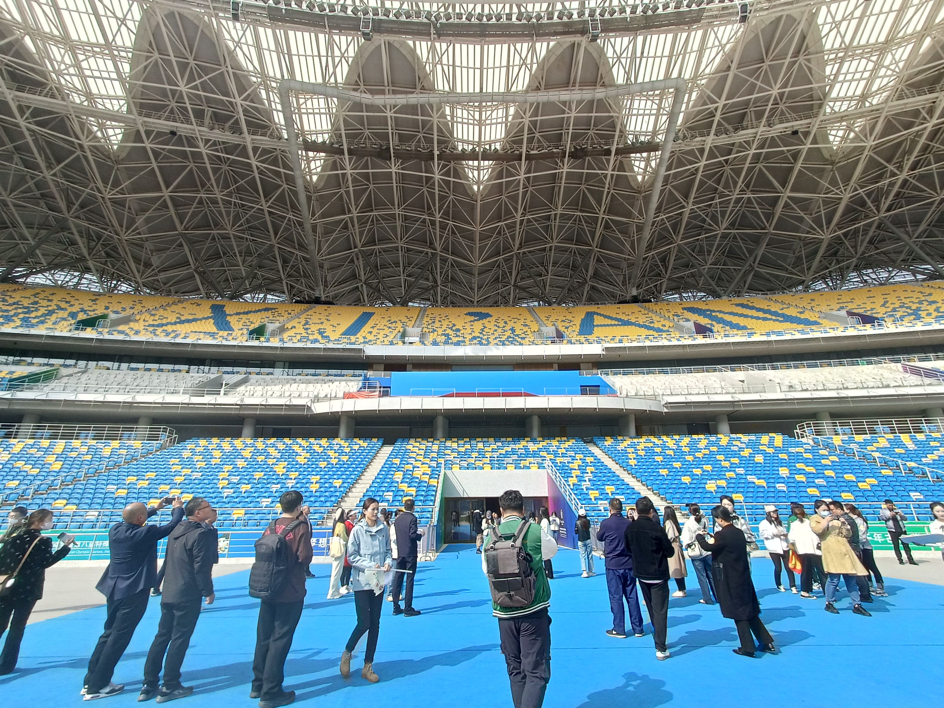 西安国际港务区视频奥体中心,记者带你看西安直播