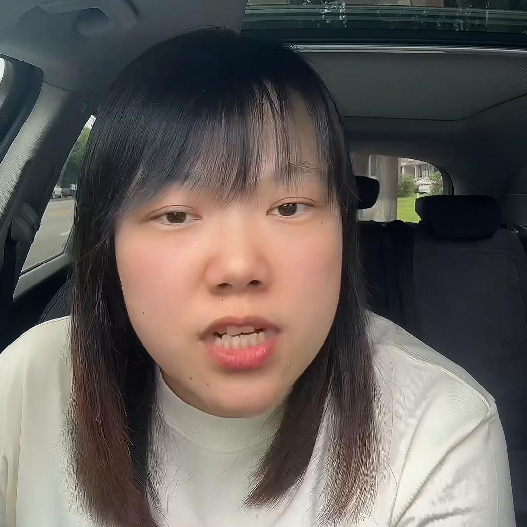 1.本质上就不是一个群下的单,截图是交流群是两个轮的骑...