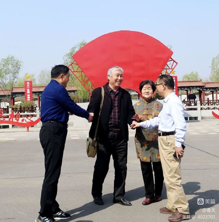 走进典范领略强村风采——淄川区诗词学会双杨镇采风