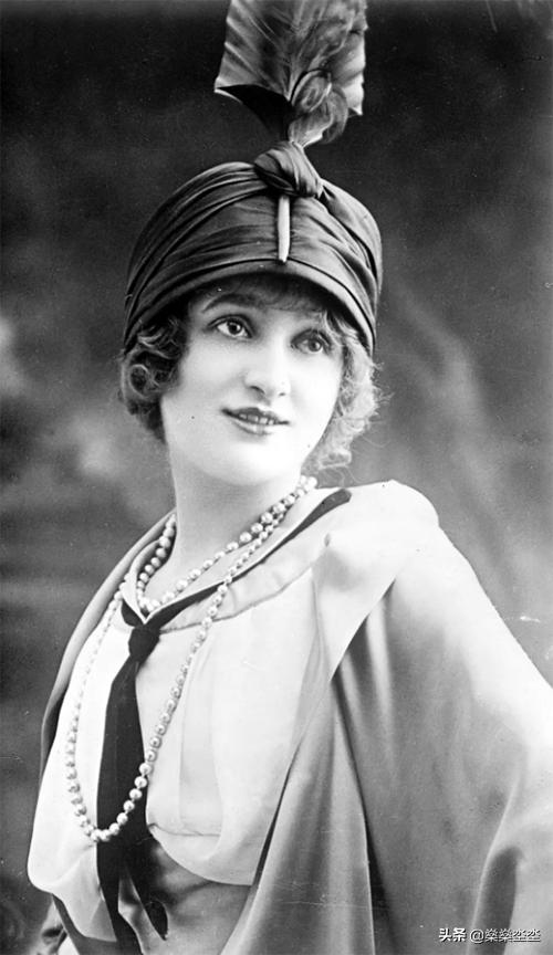 法国性感甜心，在美貌和性命之间，加比选择了保持美貌