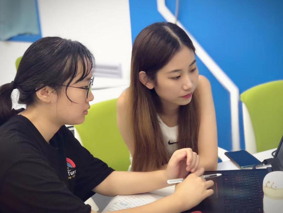 专家建议“何不食肉糜”，一个赛一个离谱，大学生：建议专家闭嘴